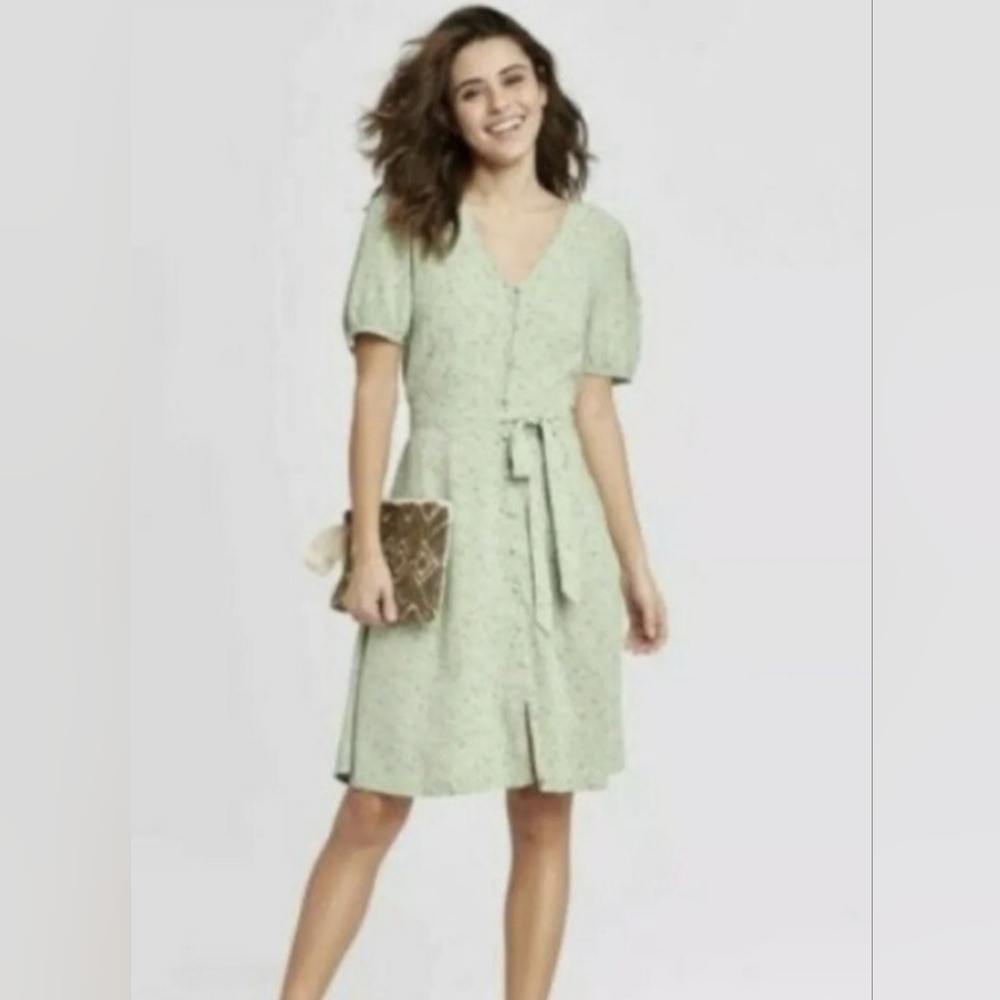 Universal Thread Green Wrap Midi Dress with Puff Sleeves